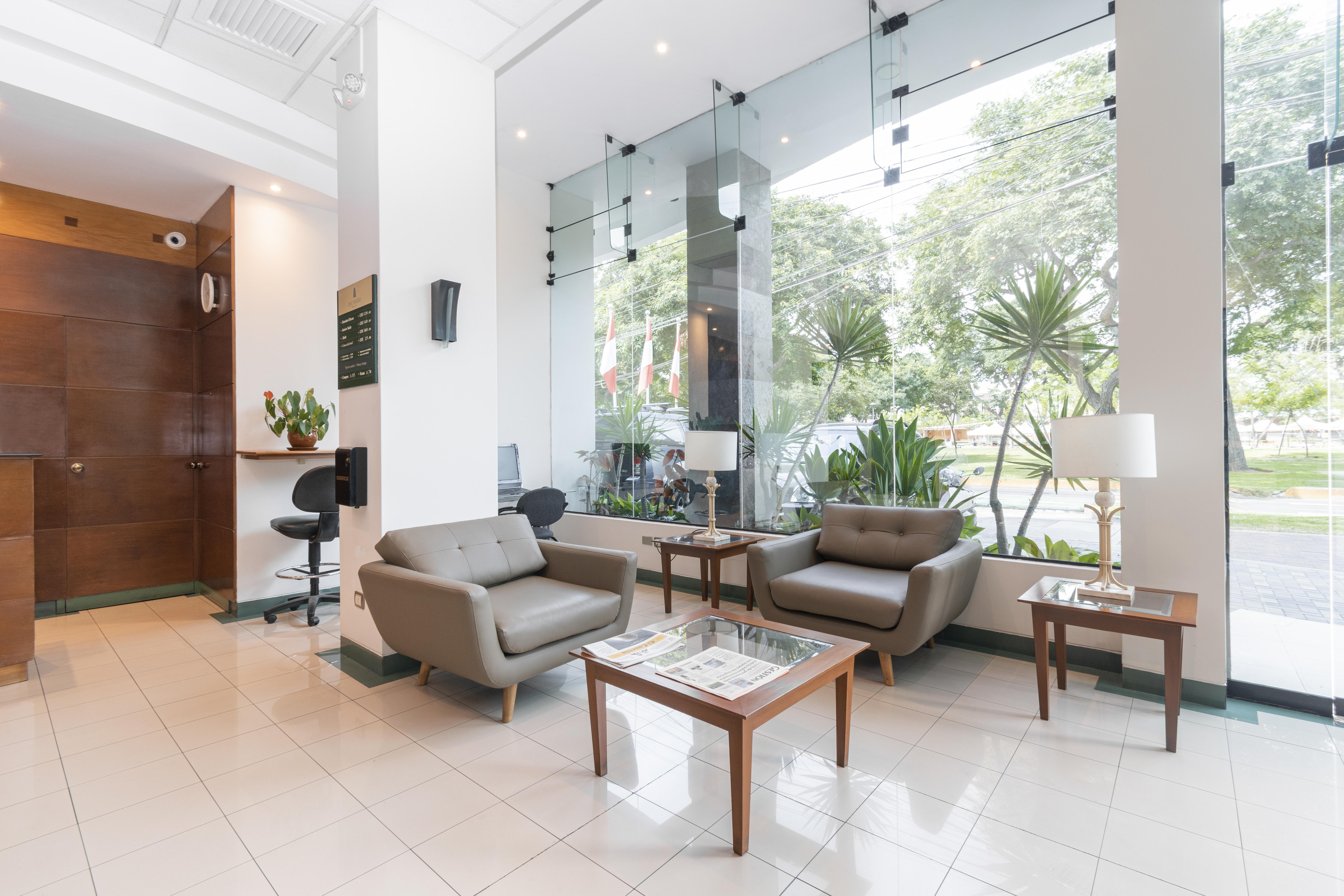 Del Prado Hotel Лима Екстериор снимка